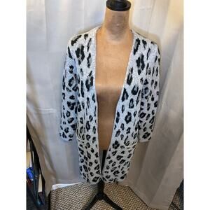 Nine West Leopard Print Cardigan Duster NWT XS Gray Black Soft Knit